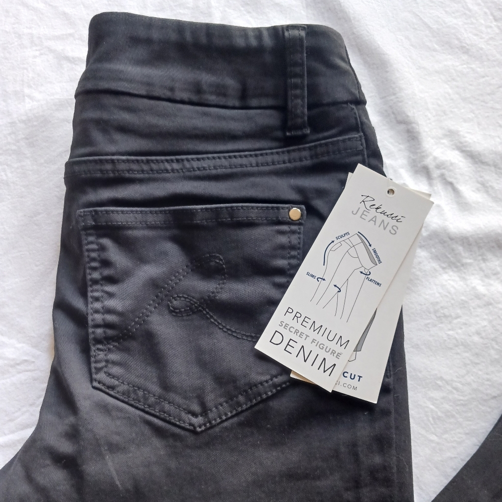 Rekucci secret figure denim bootcut jean Black size 4P NWT